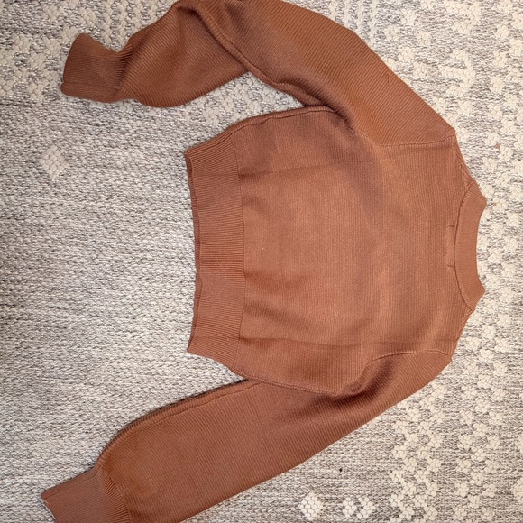 Women's Brown Ribbed Knit Sweater - Picture 3 of 3